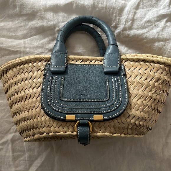 Chloe Mini Marcie Basket Bag - Picture 4 of 12